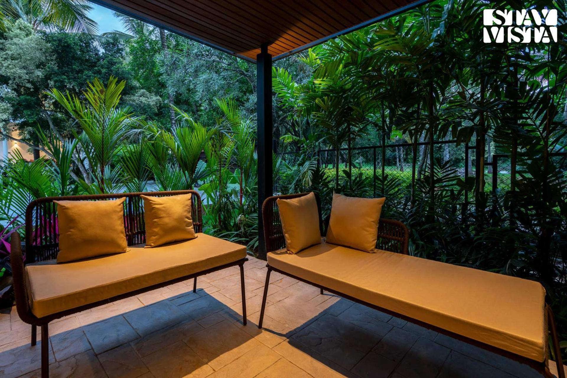 Stayvista At M Villa With Breakfast Included Bangalore Exterior photo